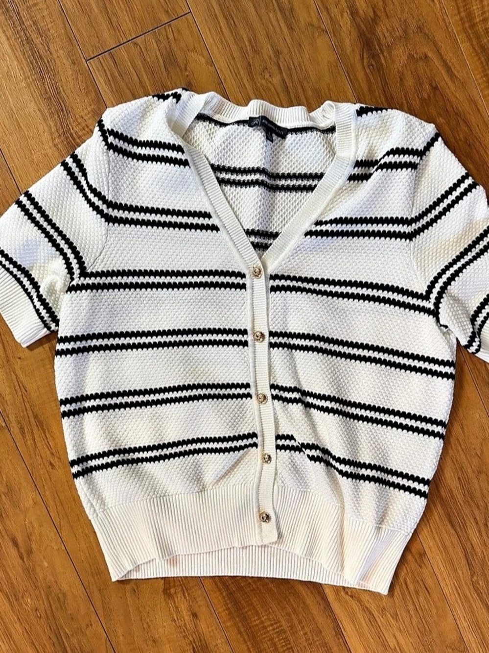 Arianna Papell Striped Cardigan in White & Black Size Small Like New